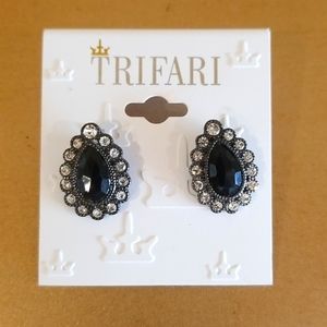 Trifari Black Rhinestone Earrings